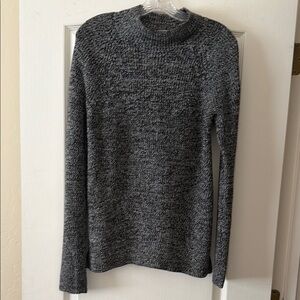 Women's Gray Sweater
